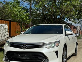 2016 Toyota Camry VII (XV50) Рестайлинг, белый, 1800000 рублей, вид 1