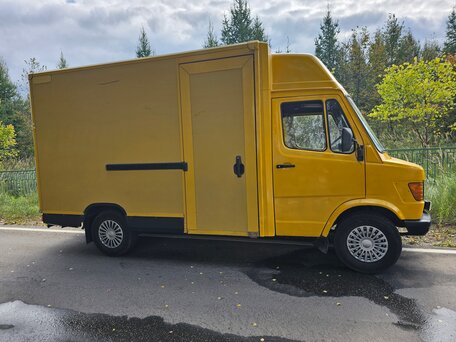 1995 Mercedes-Benz T1, жёлтый, 2000000 рублей, вид 3