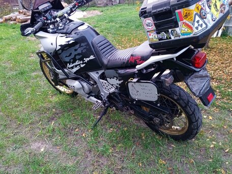 2000 Honda XRV 750 Africa Twin, чёрный, 503963 рублей, вид 3