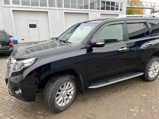 2015 Toyota Land Cruiser Prado 150 Series Рестайлинг 1, чёрный, 4600000 рублей, вид 3