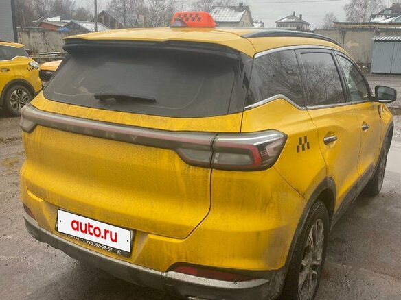 2024 Chery Tiggo 7 Pro Max I Рестайлинг, жёлтый, 1653000 рублей - вид 1