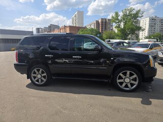 2011 Cadillac Escalade III, чёрный, 2550000 рублей, вид 3