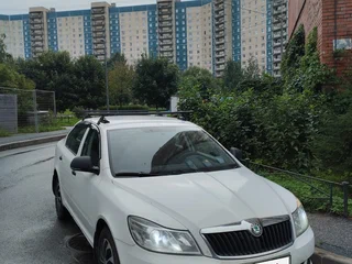 2012 Skoda Octavia II (A5) Рестайлинг, белый, 470000 рублей, вид 2