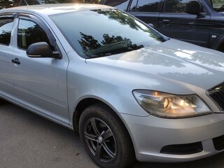 2012 Skoda Octavia II (A5) Рестайлинг, серебристый, 975000 рублей, вид 2