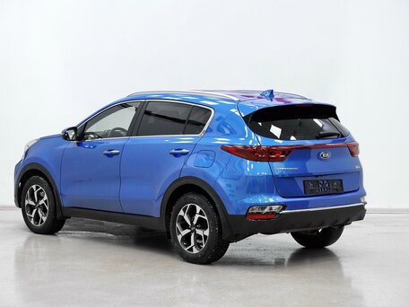 2020 Kia Sportage IV Рестайлинг, синий, 1915000 рублей, вид 4