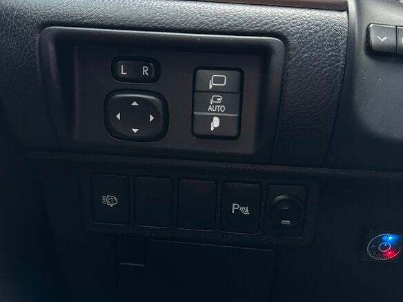 2013 Lexus ES 250 VI, белый, 2350000 рублей - вид 15