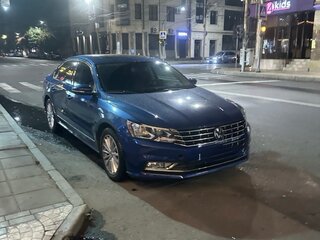 2015 Volkswagen Passat (North America and China) I, синий, 1100000 рублей, вид 4