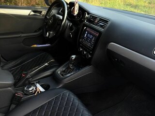 2013 Volkswagen Jetta VI, белый, 1000070 рублей, вид 4