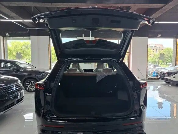 2026 Changan UNI-Z, чёрный - вид 13