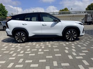 2026 Geely Atlas II, белый, 3150000 рублей, вид 4