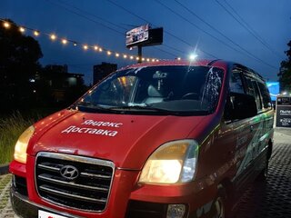 2007 Hyundai Starex I Рестайлинг 2, серый, 700000 рублей, вид 1