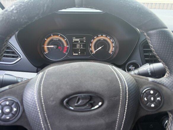 2023 Lada (ВАЗ) Vesta I Рестайлинг (NG), чёрный, 920000 рублей - вид 4
