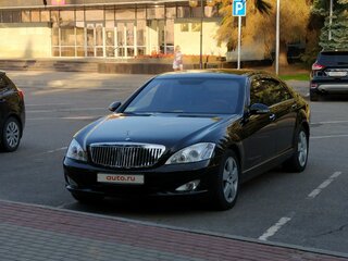 2005 Mercedes-Benz S-Класс 550 Long V (W221), чёрный, 2550000 рублей, вид 4