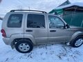 2003 Jeep Cherokee III (KJ), серебристый, 950000 рублей - вид 3
