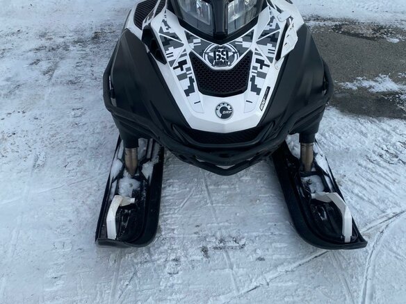 2019 BRP Lynx 69 Yeti Army, чёрный, 1700000 рублей - вид 2