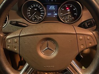 2006 Mercedes-Benz M-Класс 350 II (W164), чёрный, 1500000 рублей, вид 3