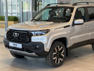 2026 Lada (ВАЗ) Niva Travel I Рестайлинг, серебристый, 1789000 рублей, вид 2