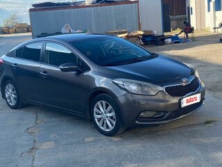 2015 Kia Cerato III, бежевый, 800000 рублей, вид 2