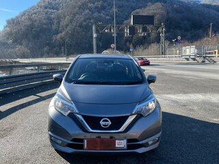 2017 Nissan Note II Рестайлинг, серый, 795000 рублей, вид 5