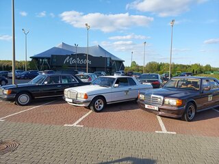 1982 Mercedes-Benz W123 230 4-speed, белый, 3499000 рублей, вид 5