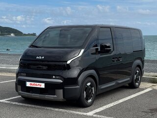 2025 Kia PV5 71.2 kWh, чёрный, 4000200 рублей, вид 3