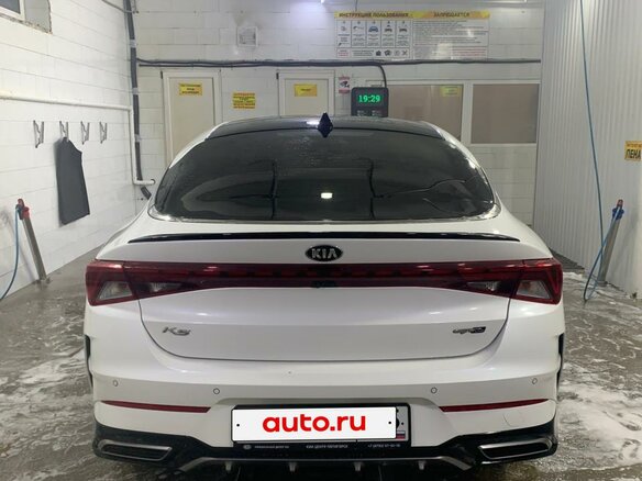 2021 Kia K5 III, белый, 2800000 рублей - вид 5