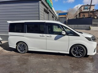 2021 Honda Stepwgn Spada V Рестайлинг, белый, 2530000 рублей, вид 3