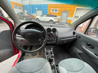 2004 Daewoo Matiz I Рестайлинг, красный, 250000 рублей, вид 5