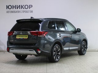 2021 Mitsubishi Outlander III Рестайлинг 3, серый, 2859000 рублей, вид 2