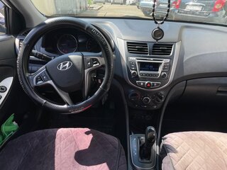 2015 Hyundai Solaris I Рестайлинг, белый, 890000 рублей, вид 2