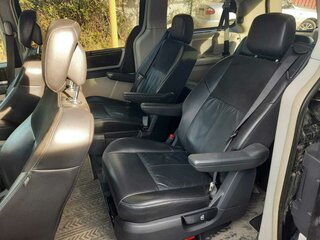 2010 Chrysler Voyager Grand V, чёрный, 1450000 рублей, вид 5