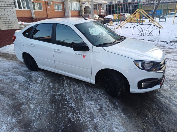 2023 Lada (ВАЗ) Granta Drive Active I Рестайлинг, белый, 1000000 рублей - вид 5
