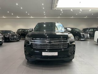 2022 Chevrolet Tahoe V, чёрный, 6075000 рублей, вид 2