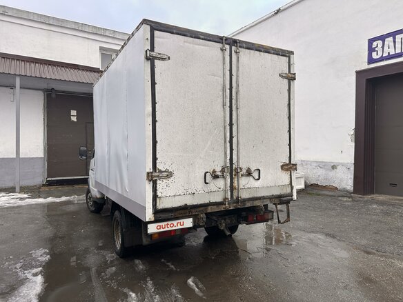 2011 ГАЗ ГАЗель (3302), белый, 700000 рублей - вид 3