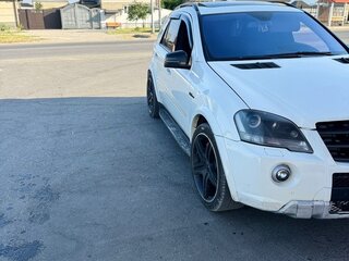 2008 Mercedes-Benz M-Класс AMG 63 AMG II (W164) Рестайлинг, белый, 1355555 рублей, вид 4