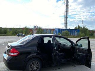 2012 Nissan Tiida I Рестайлинг, коричневый, 849000 рублей, вид 4