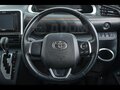 2020 Toyota Sienta II Рестайлинг, чёрный, 1900000 рублей - вид 2