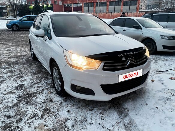 2012 Citroen C4 II, белый, 690000 рублей - вид 2