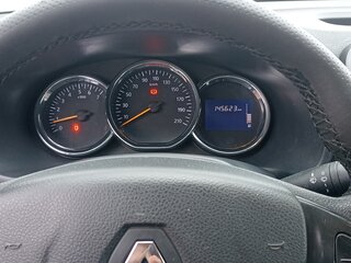 2017 Renault Logan II, серебристый, 1150000 рублей, вид 5