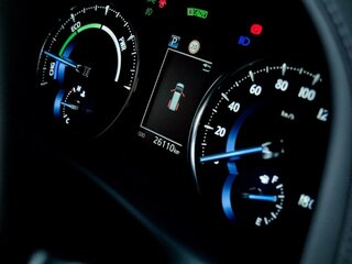 2020 Toyota Vellfire II Рестайлинг, белый, 6000000 рублей, вид 4