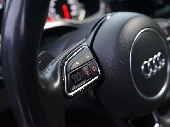 2015 Audi A6 IV (C7) Рестайлинг, серый, 2000000 рублей - вид 20