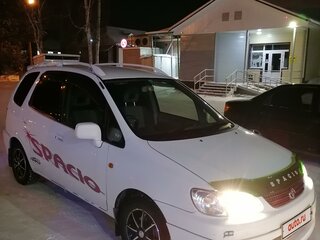 2000 Toyota Corolla Spacio I, белый, 700000 рублей, вид 1