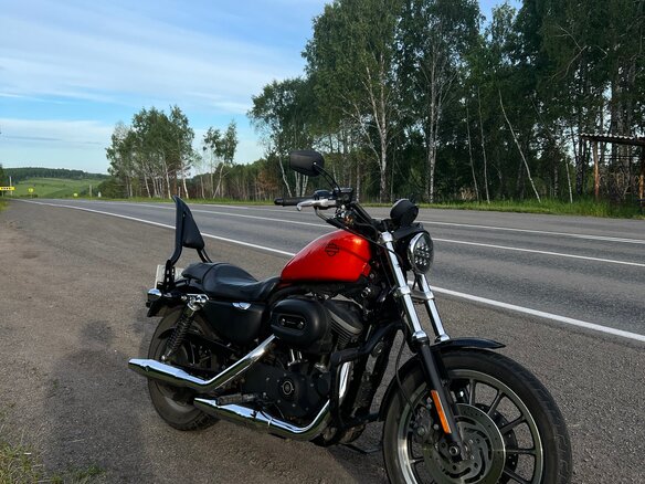 2010 Harley-Davidson Sportster 883, оранжевый, 600000 рублей - вид 12
