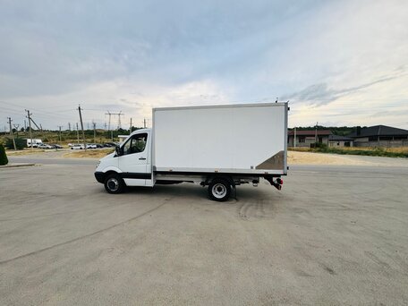 2009 Mercedes-Benz Фургон (4х2), белый, 2750000 рублей, вид 3