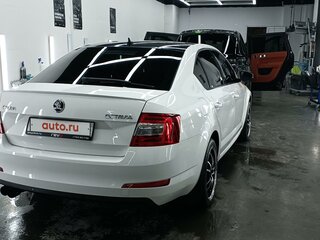 2013 Skoda Octavia III (A7), белый, 1350000 рублей, вид 4