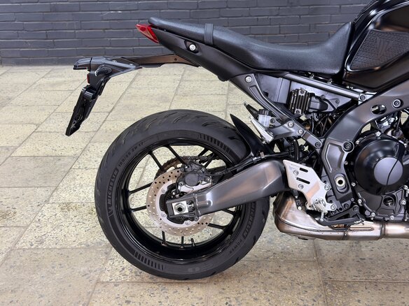 2021 Yamaha MT-09 (FZ-09), чёрный, 1055000 рублей - вид 16