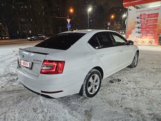 2018 Skoda Octavia III (A7) Рестайлинг, белый, 1100000 рублей, вид 5