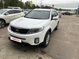 2013 Kia Sorento II Рестайлинг, белый, 1720000 рублей, вид 2