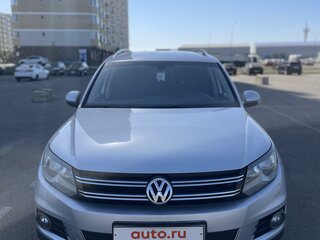 2011 Volkswagen Tiguan I Рестайлинг, серебристый, 1850000 рублей, вид 3