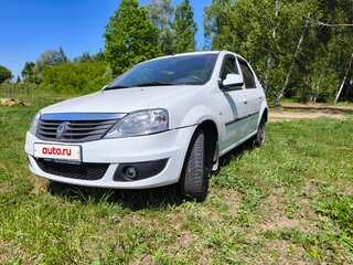 2013 Renault Logan I Рестайлинг, белый, 218000 рублей, вид 1